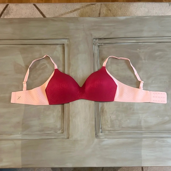Knix Red and Pink Bra - Picture 2 of 5